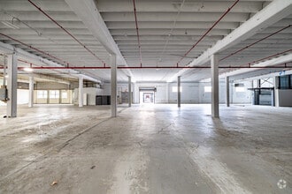 41 Bancker St, Englewood, NJ for lease Interior Photo- Image 2 of 7