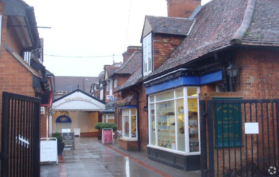 Rose And Crown Walk, Saffron Walden for sale - Primary Photo - Image 1 of 1