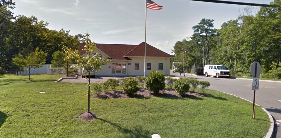 735 Route 9, Little Egg Harbor, NJ for sale - Building Photo - Image 1 of 1