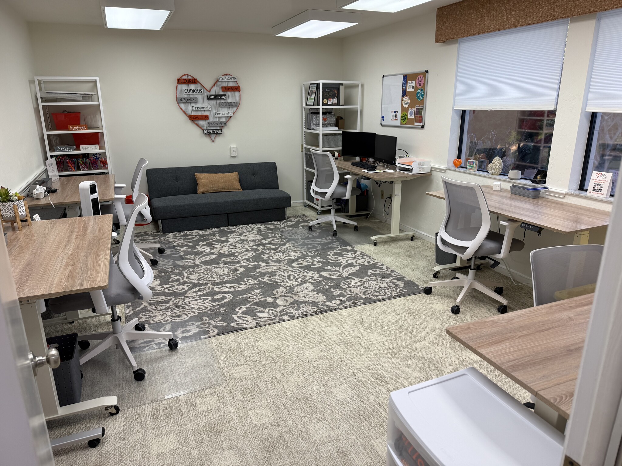 5051 Castello Dr, Naples, FL for lease Interior Photo- Image 1 of 5