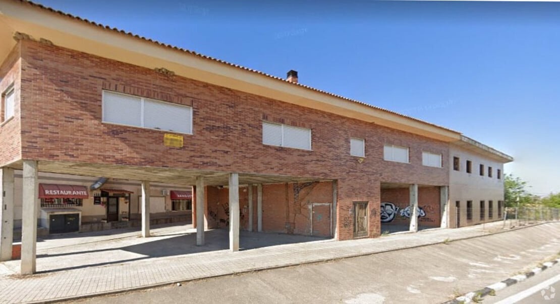 Calle Madrid, 15, Torres de la Alameda, Madrid for lease Interior Photo- Image 1 of 2