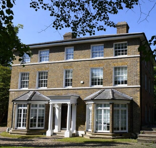 Boundary Rd, High Wycombe for sale - Building Photo - Image 1 of 7