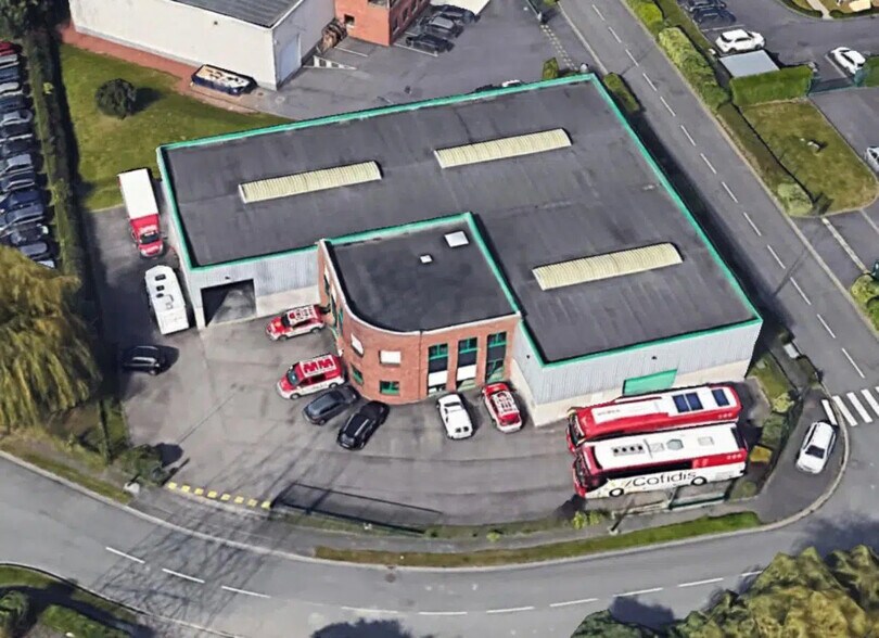 Flex in Bondues for lease - Aerial - Image 3 of 12