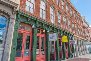 Rosenberg Building - Storefront