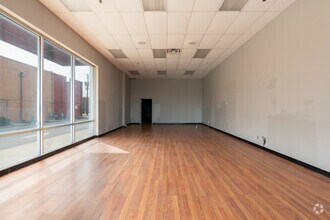 3401 Nameoki Rd, Granite City, IL for lease Interior Photo- Image 1 of 3
