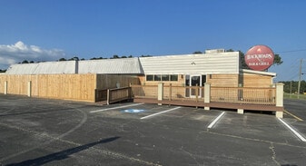 16092 W Colonial Trail Hwy, Crewe VA - Pub