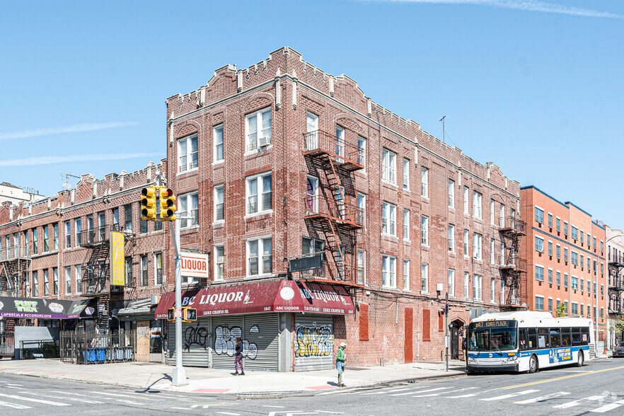 558 Ralph Ave, Brooklyn, NY for sale - Primary Photo - Image 1 of 1