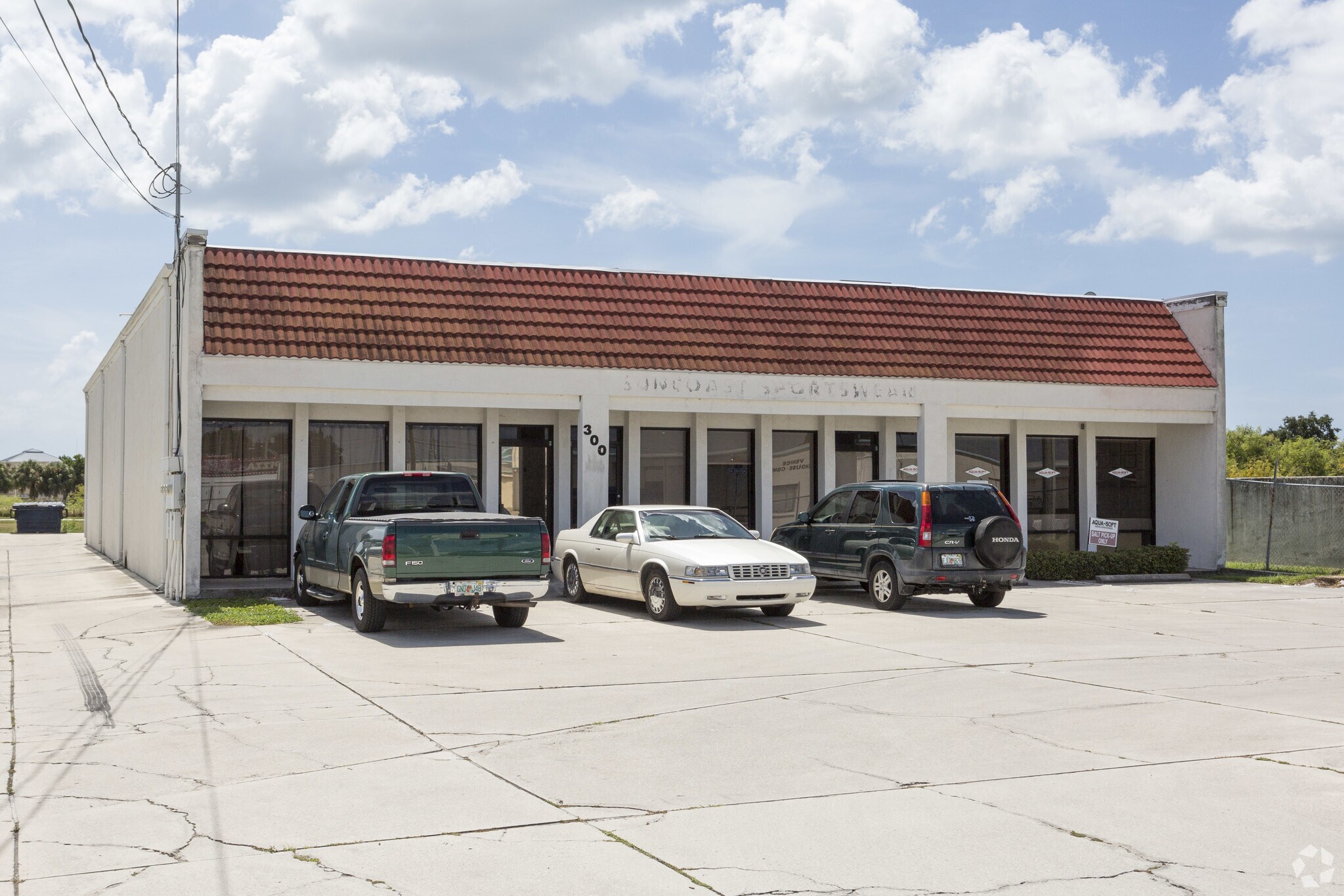 300 Seaboard Ave, Venice, FL for sale Primary Photo- Image 1 of 1