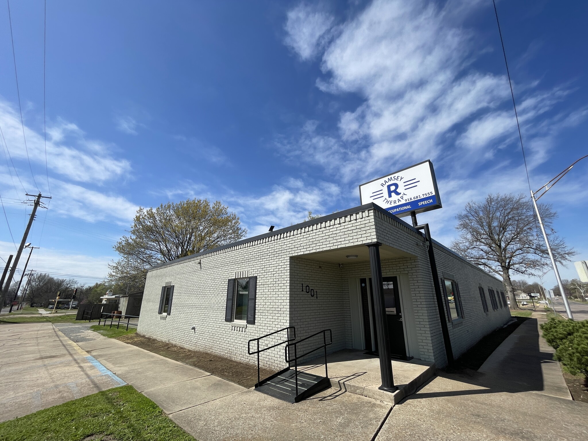 1001 W Broadway St, Muskogee, OK for sale Building Photo- Image 1 of 46