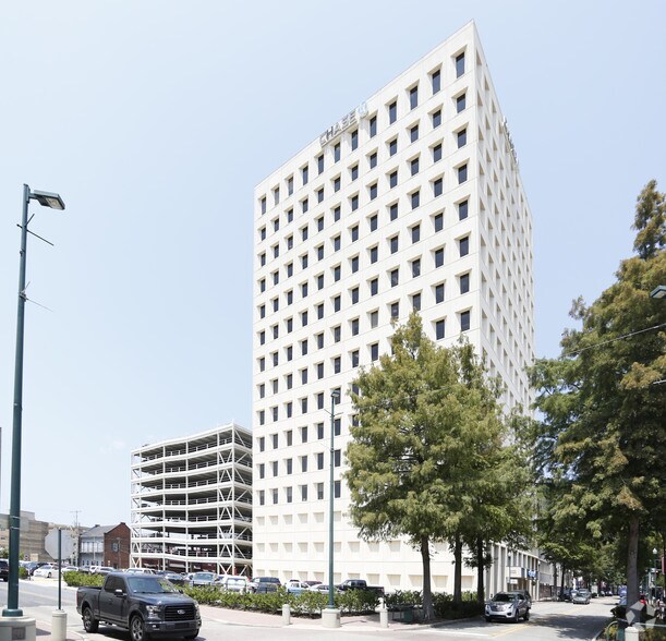 600 Jefferson St, Lafayette, LA for sale - Primary Photo - Image 1 of 1