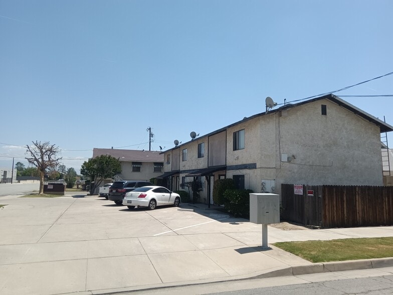 2126 O St, Bakersfield, CA for sale - Building Photo - Image 1 of 5