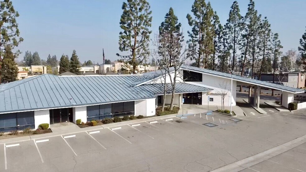 5151 Stockdale Hwy, Bakersfield, CA 93309 Office for Lease