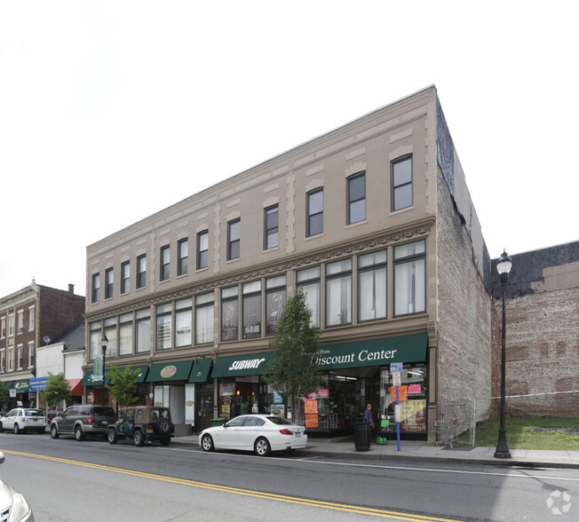 17-23 N Main St, Port Chester, NY for lease - Building Photo - Image 1 of 5