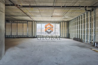 790 Allerton Ave, Bronx, NY for lease Interior Photo- Image 2 of 14