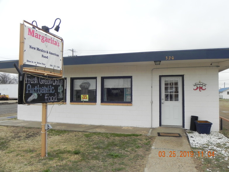 320 N Cimarron, Boise City, OK for sale - Primary Photo - Image 1 of 1