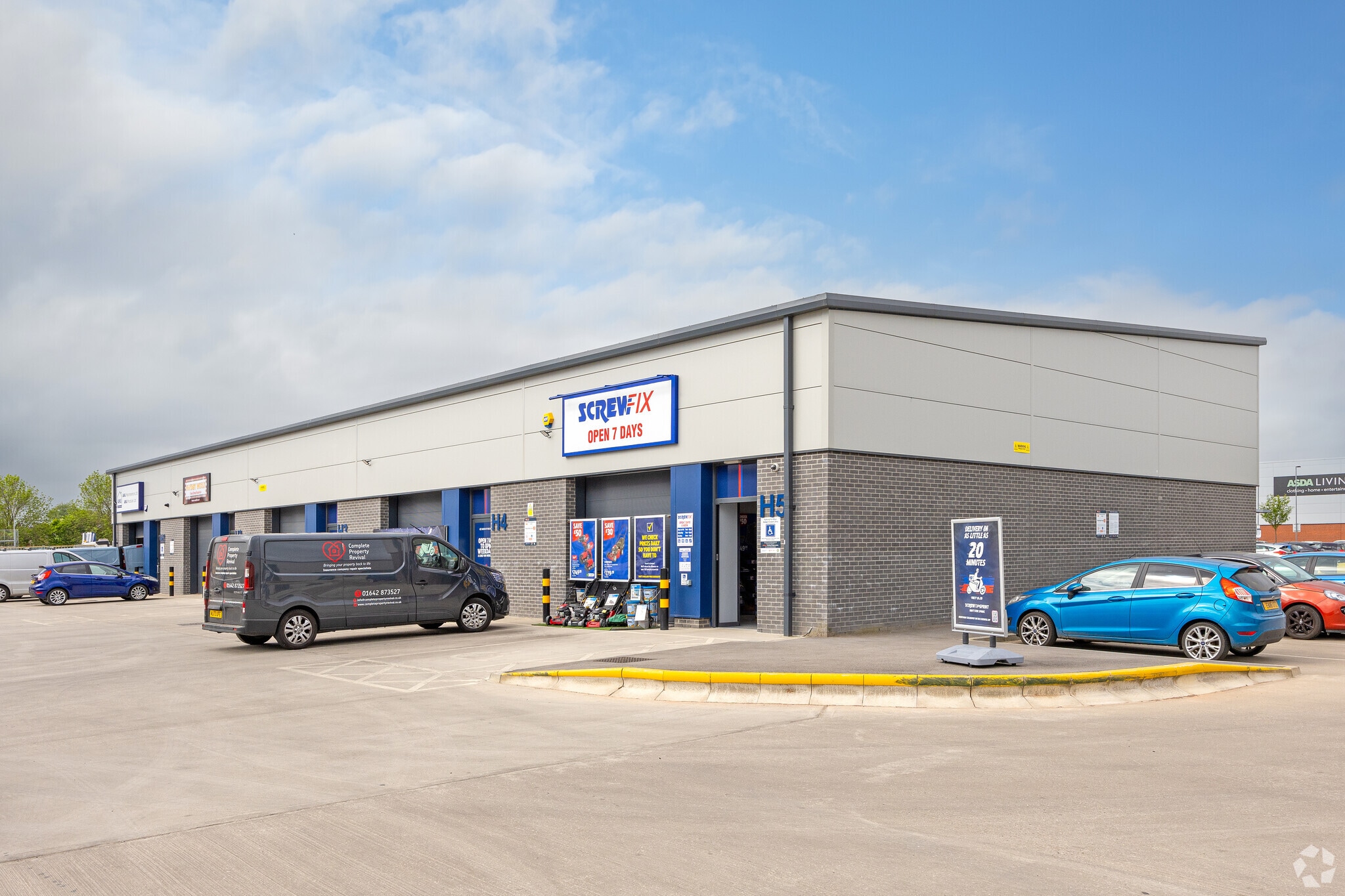 Springfield Way, Hull for sale Primary Photo- Image 1 of 1