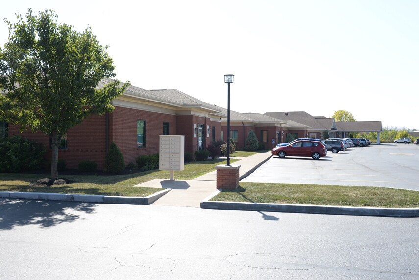 5842-5860 Snyder Dr, Lockport, NY for sale Building Photo- Image 1 of 1