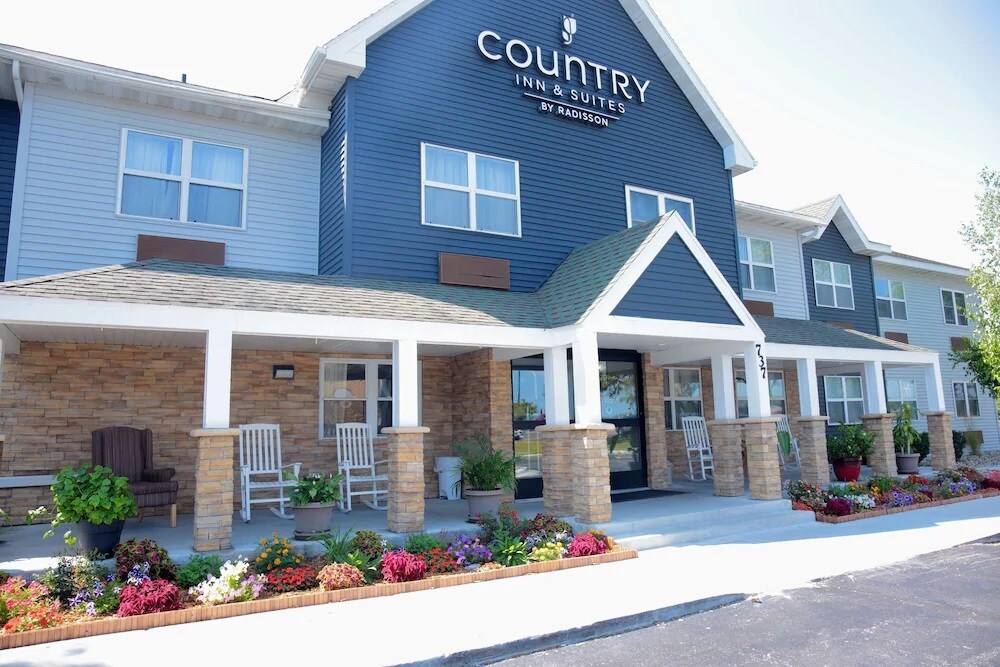 737 Avon Rd, Sparta, WI for sale Building Photo- Image 1 of 1