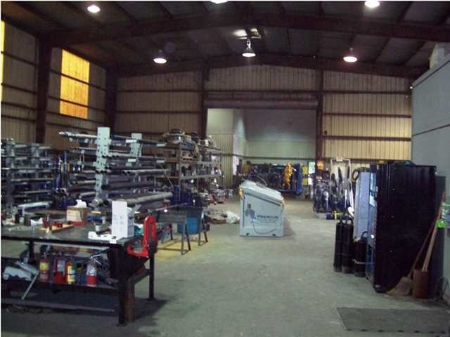 547 Vincent Rd, Lafayette, LA for sale - Building Photo - Image 1 of 1