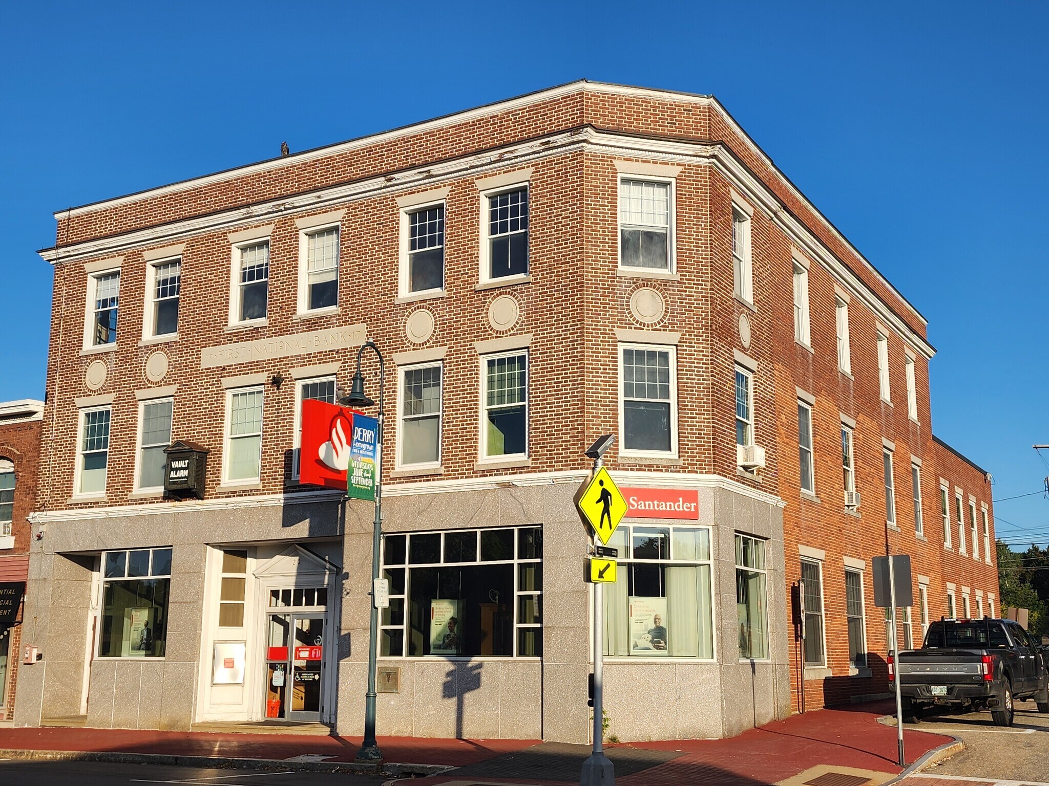 20 E Broadway, Derry, NH for sale Building Photo- Image 1 of 1