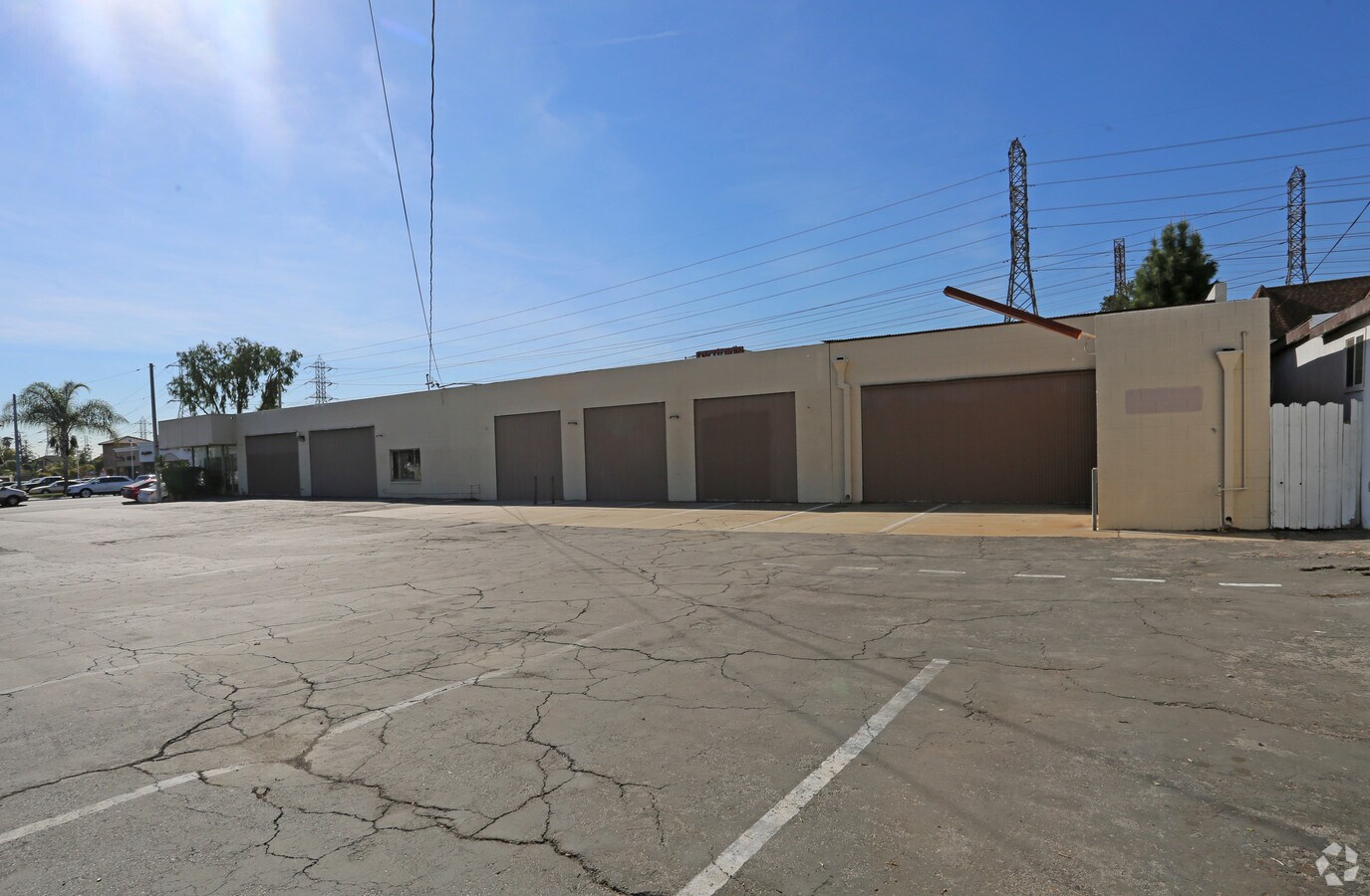 8547 Valley Blvd, Rosemead, CA 91770 Property Record