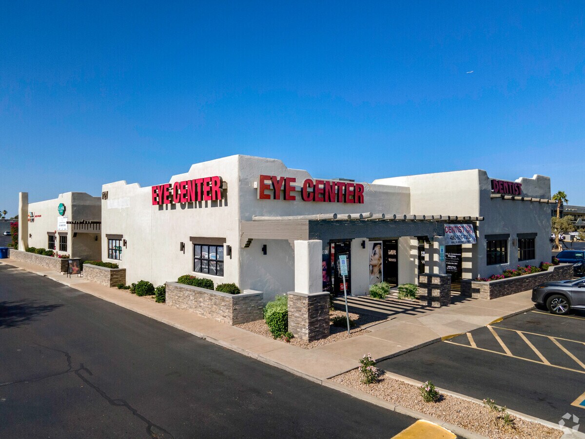 1121 S Gilbert Rd, Mesa, AZ 85204