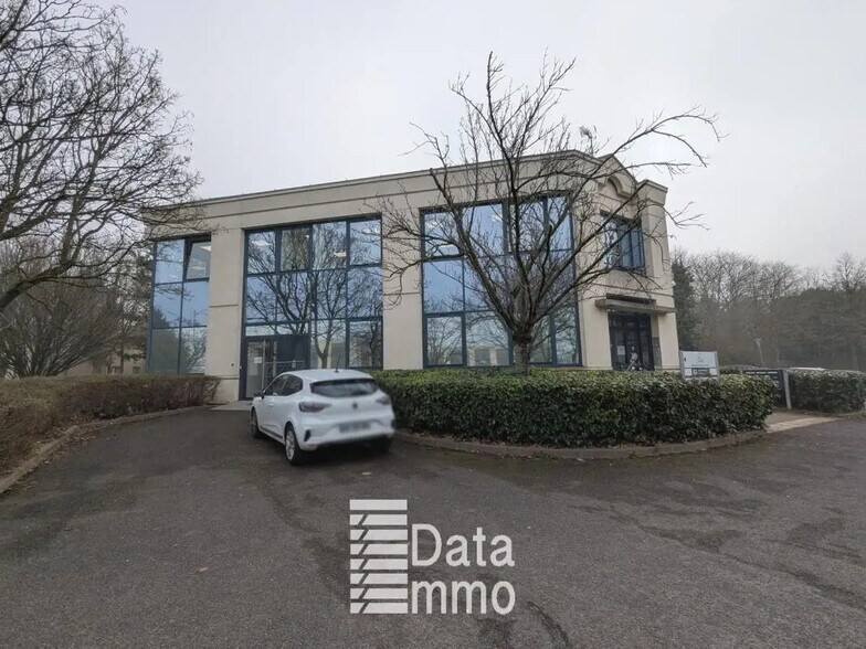 14 Rue Le Corbusier, Créteil for lease - Building Photo - Image 1 of 11