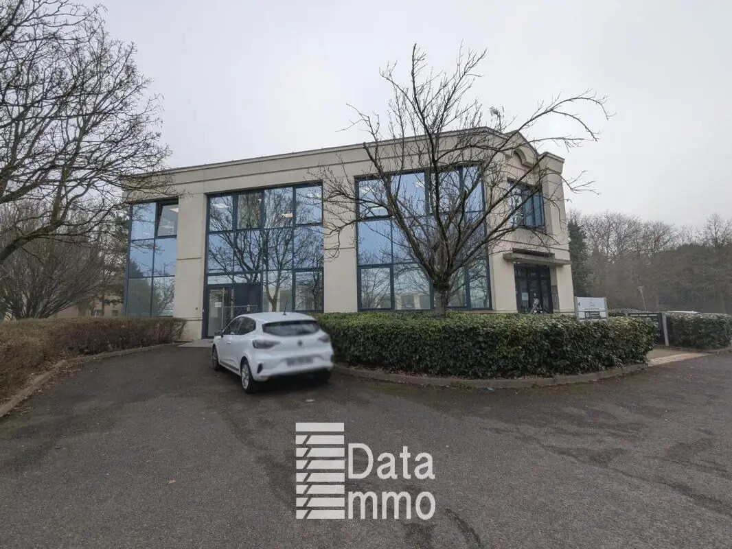 14 Rue Le Corbusier, Créteil for lease Building Photo- Image 1 of 12