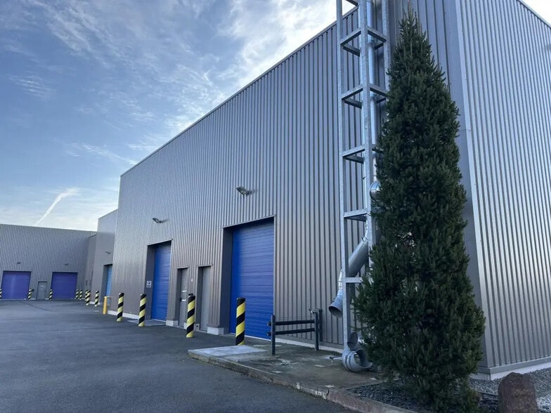 1 Rue Des Prairies, Les Sorinières for lease - Building Photo - Image 2 of 9