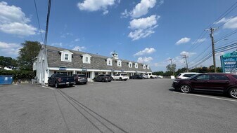 465 Nashua Rd, Dracut MA - Live-Work Space