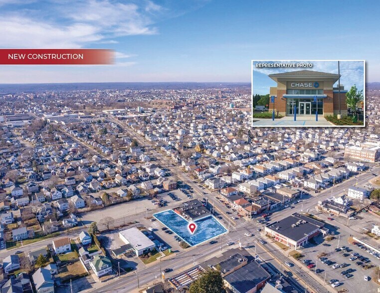 826 Newport Ave, Pawtucket, RI 02861