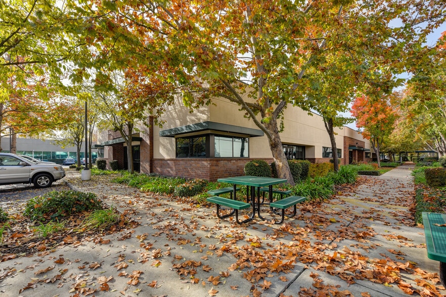 1540 Drew Ave, Davis, CA for lease - Building Photo - Image 3 of 9