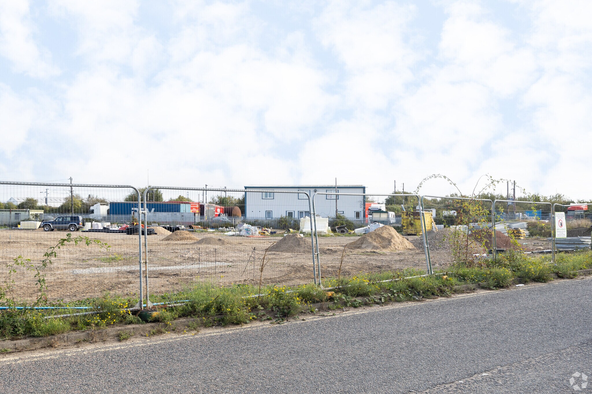 Freshfields Rd, Parkeston for lease Primary Photo- Image 1 of 2
