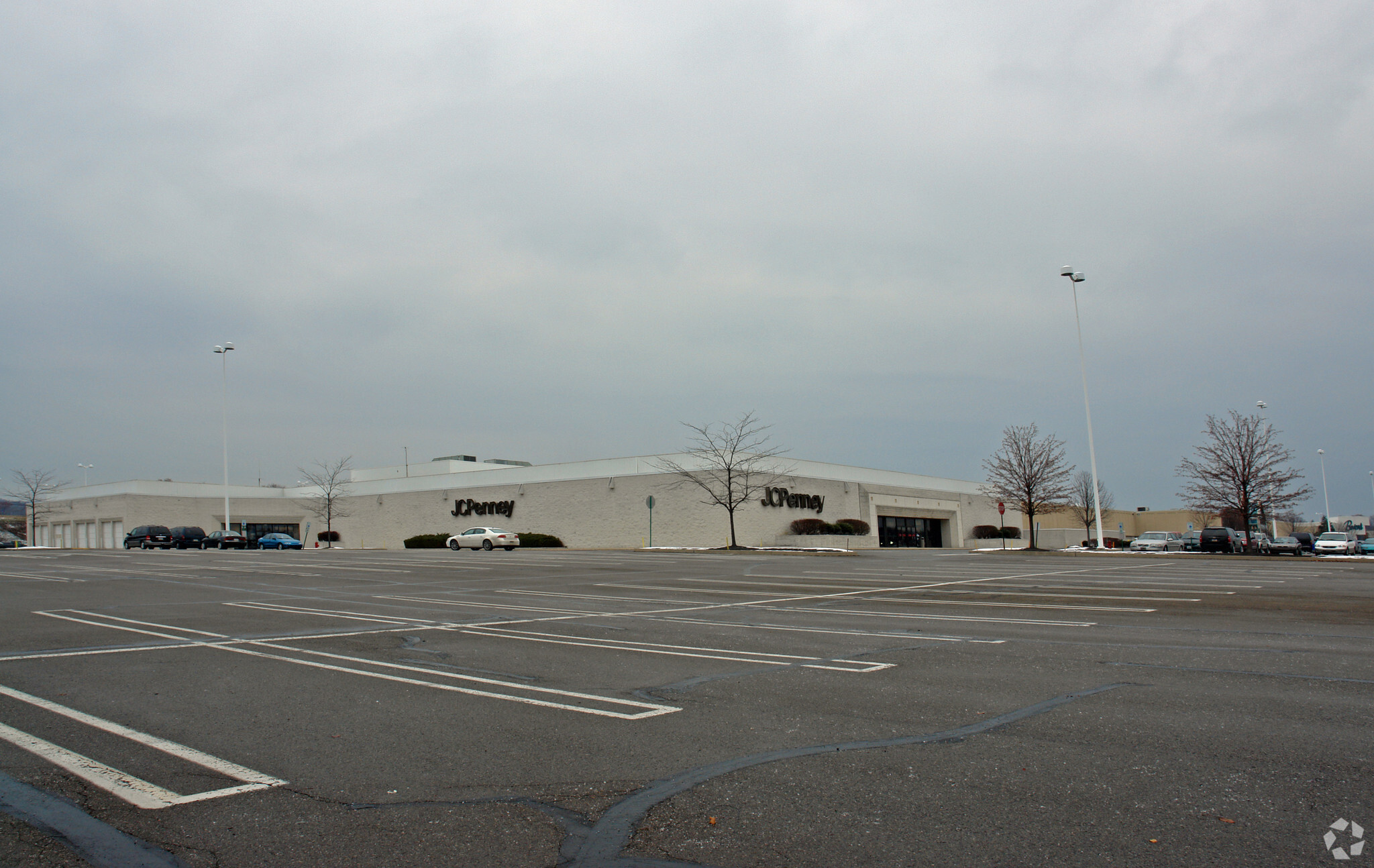 1 Susquehanna Valley Mall Dr, Selinsgrove, PA for sale Primary Photo- Image 1 of 1