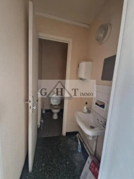 Office in Mareuil-lès-Meaux for lease - Interior Photo - Image 2 of 11