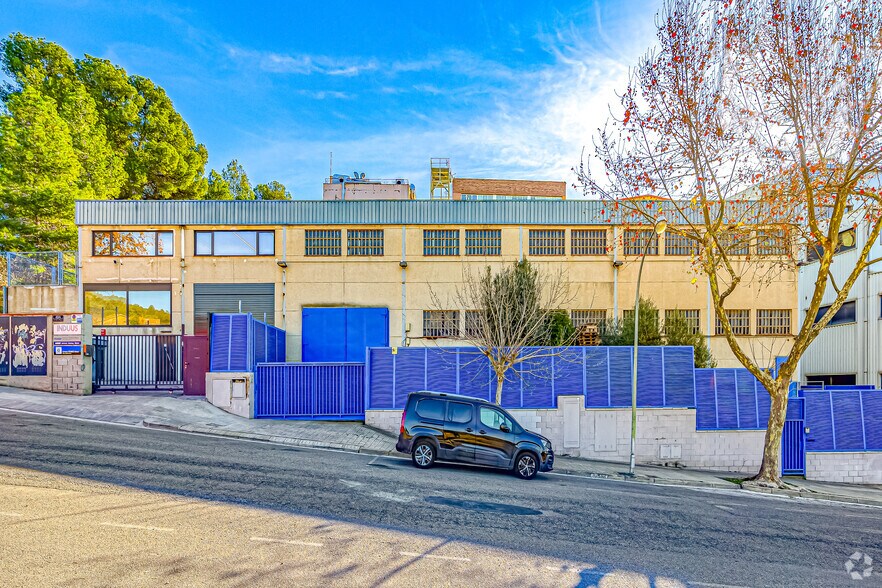 Industrial in Sant Just Desvern, Barcelona for sale - Primary Photo - Image 1 of 3