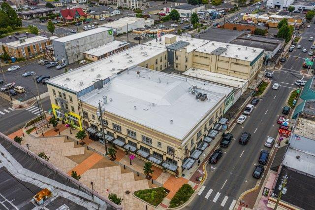 218 Pacific Ave, Tillamook, OR for sale - Building Photo - Image 1 of 1