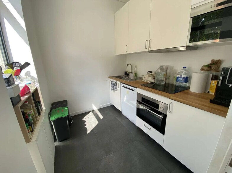 165 Rue De Paris, Bobigny for lease - Interior Photo - Image 3 of 6