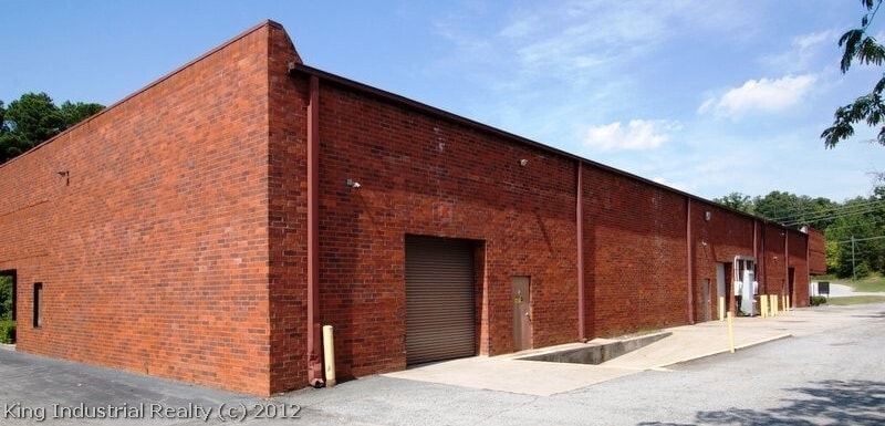 4264 Winters Chapel Rd, Doraville, GA for lease - Building Photo - Image 2 of 5