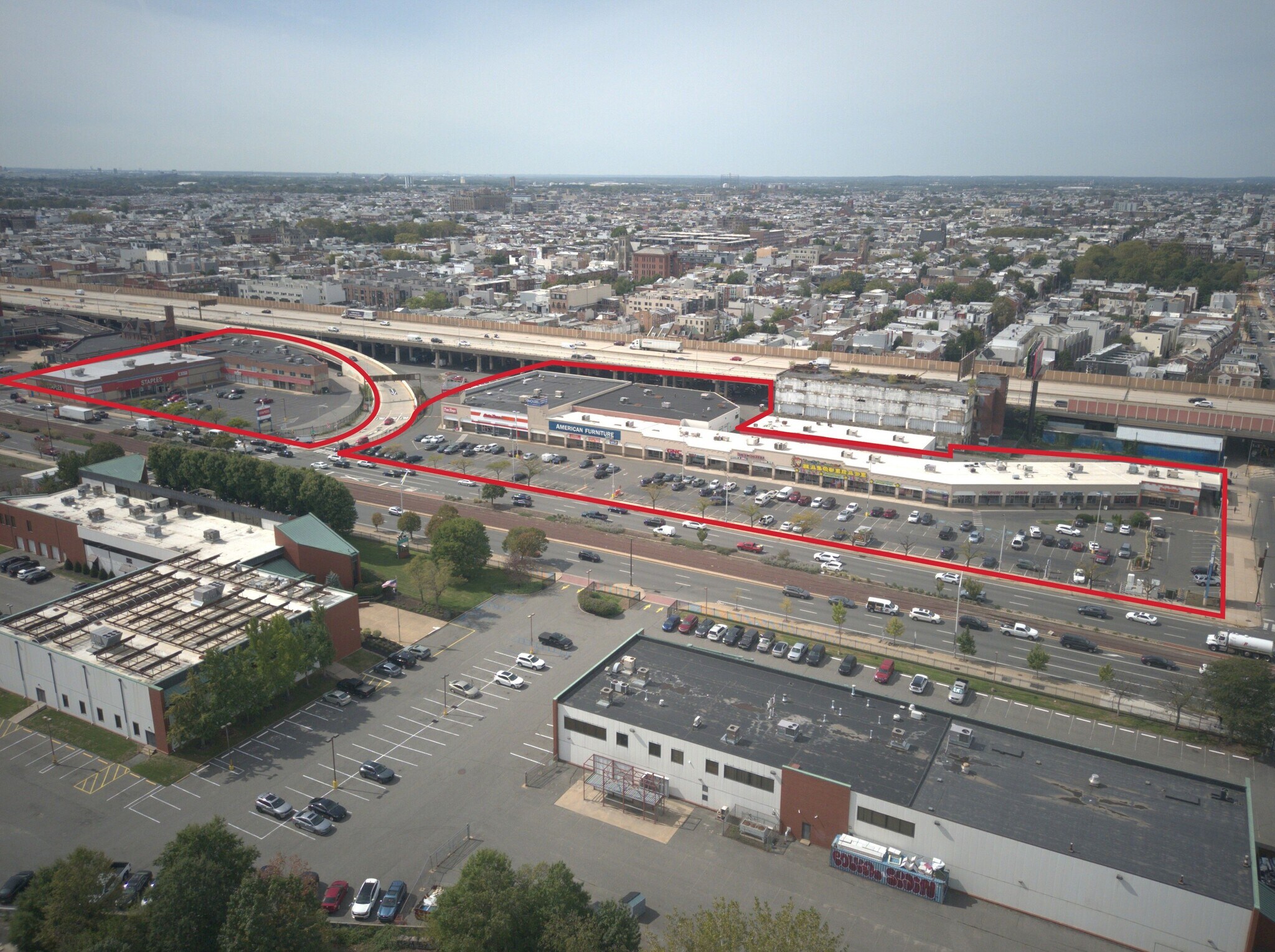 1300 S Christopher Columbus Blvd, Philadelphia, PA for sale Primary Photo- Image 1 of 9