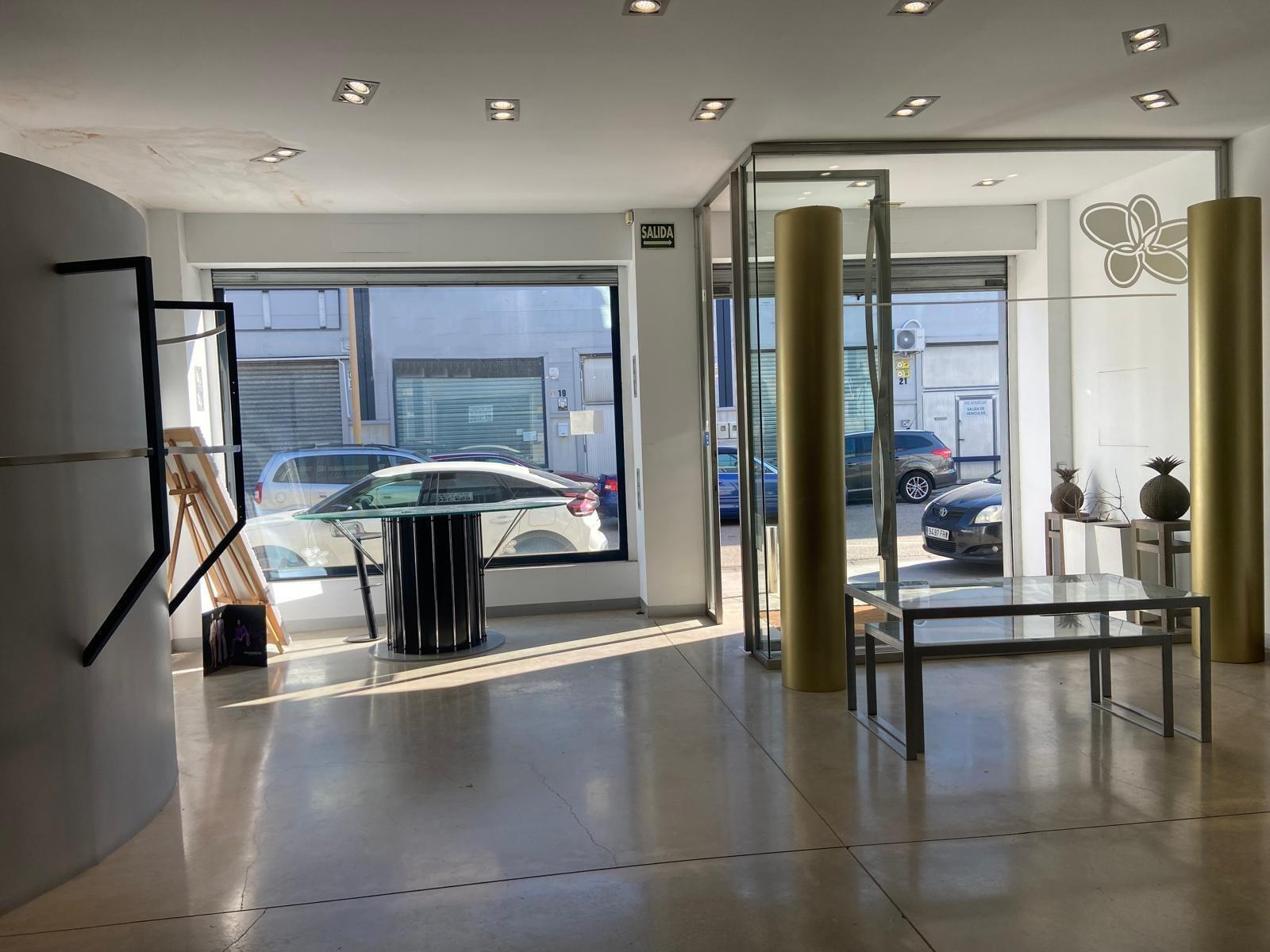 Industrial in SEVILLA for lease Building Photo- Image 1 of 10