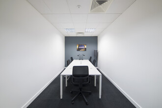 Wilmslow Rd, Manchester for lease Interior Photo- Image 1 of 8