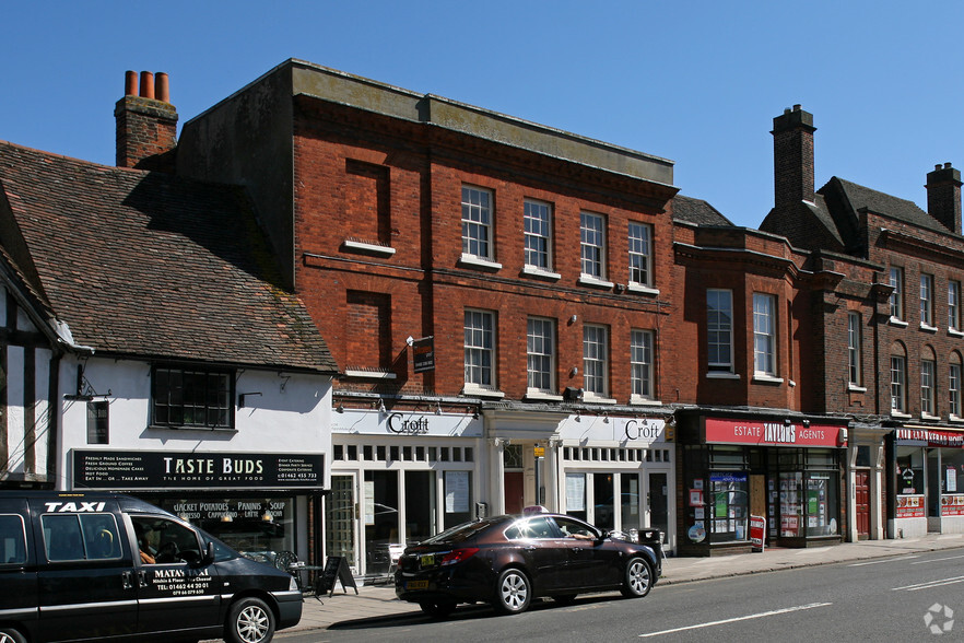 107 Bancroft, Hitchin for sale - Primary Photo - Image 1 of 1