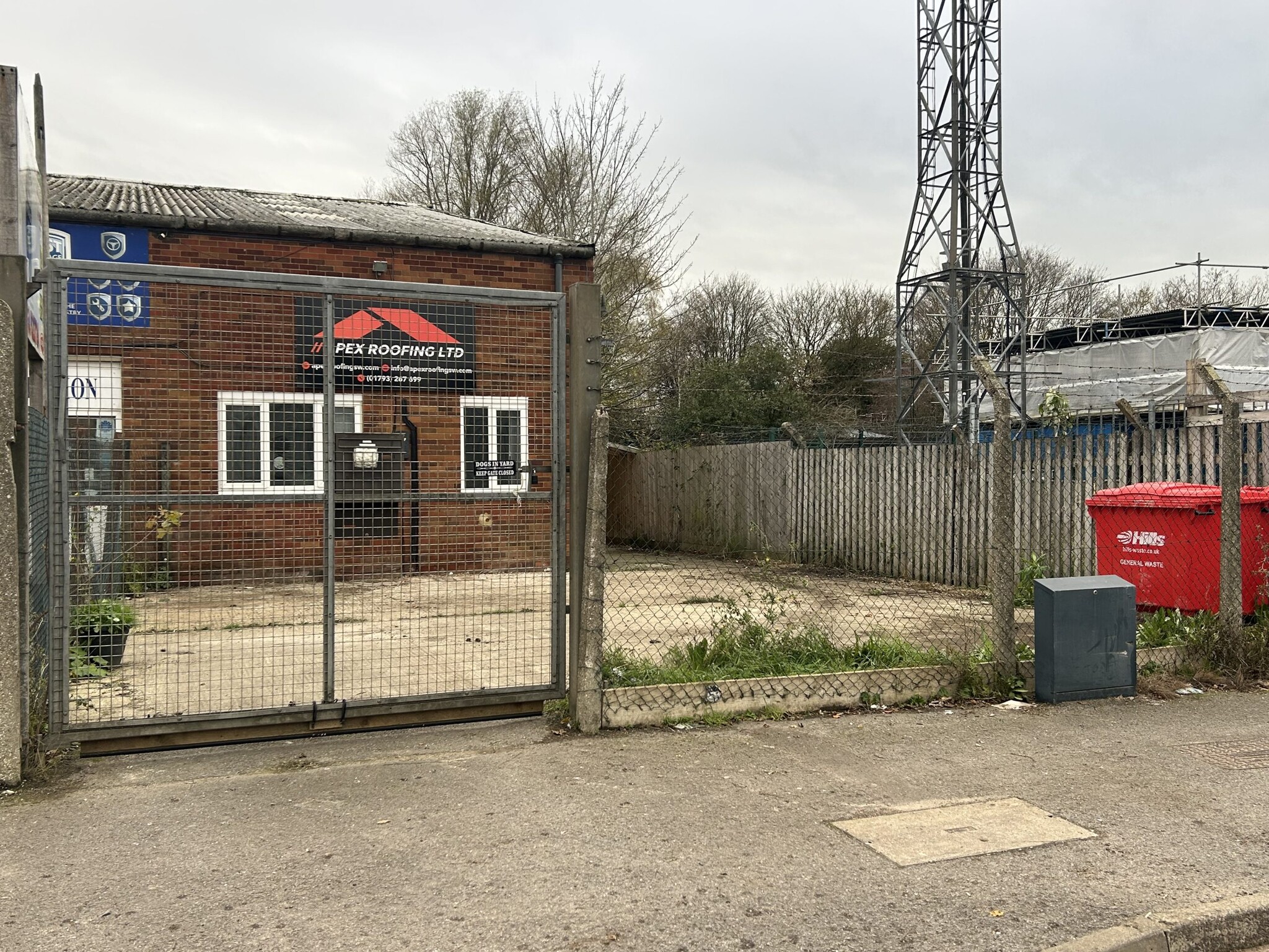 Darby Clos, Swindon for lease Building Photo- Image 1 of 2