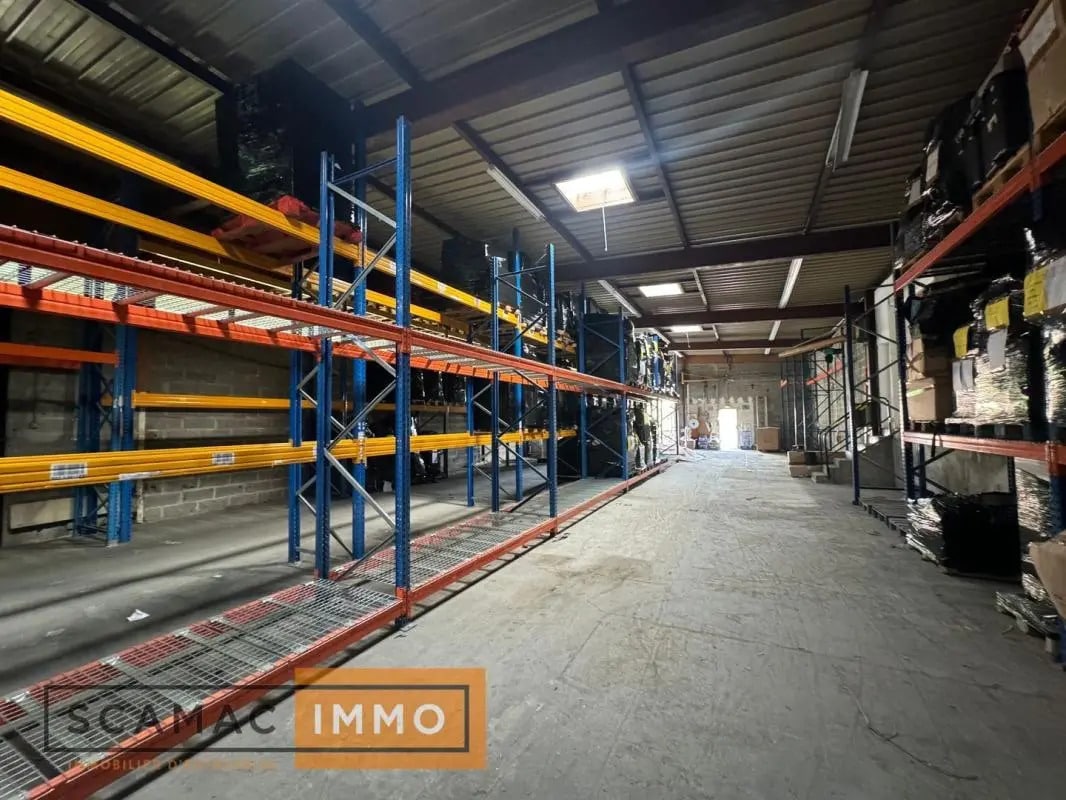 Industrial in Dammarie-les-Lys for sale Building Photo- Image 1 of 14
