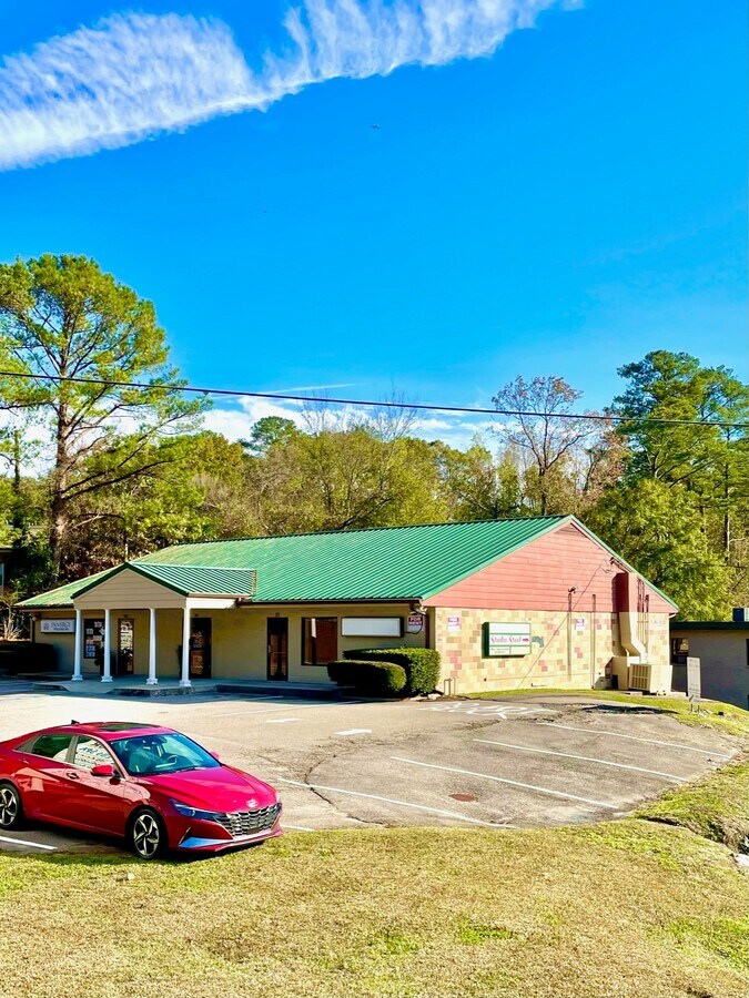 1401 Montgomery Hwy, Vestavia Hills, AL 35216