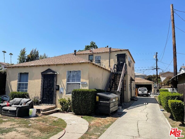 1261 W 35th Pl, Los Angeles, CA for sale - Primary Photo - Image 1 of 1