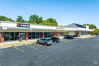 Trek discount store shawnee