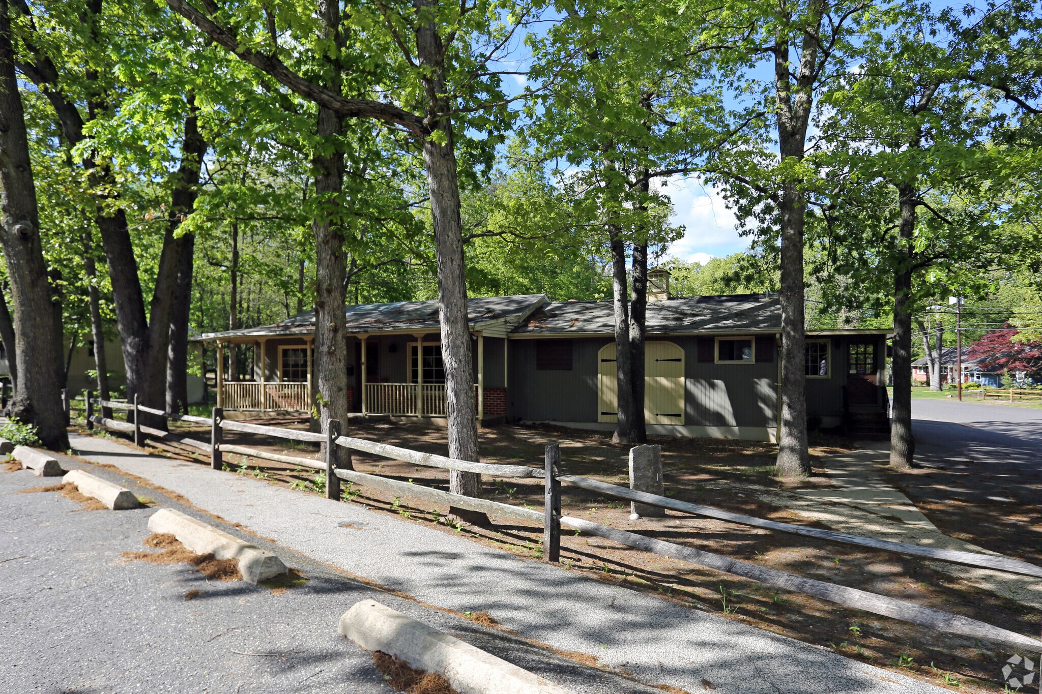 200 Creek Rd, Mount Laurel, NJ for sale Primary Photo- Image 1 of 1