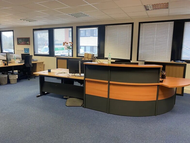 Office in Rezé for sale - Interior Photo - Image 2 of 5